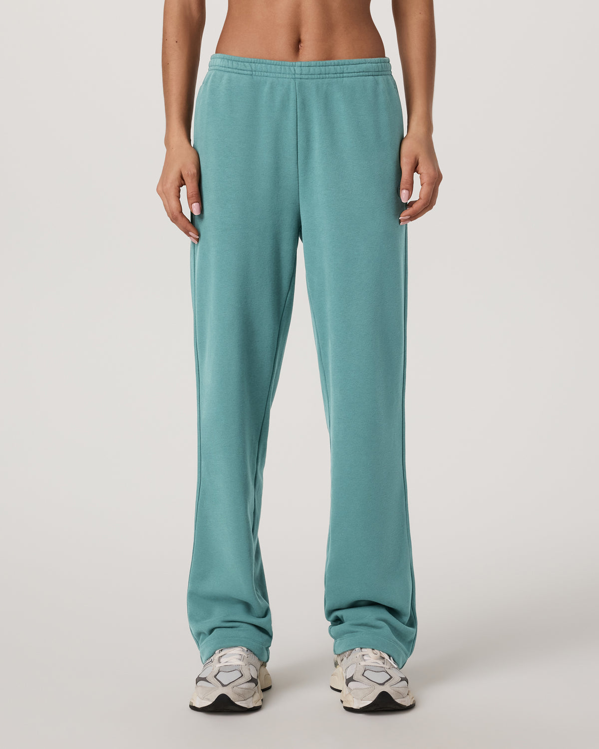 Vuori Sedona Straight Leg Sweatpant Women's Bluegrass Pants