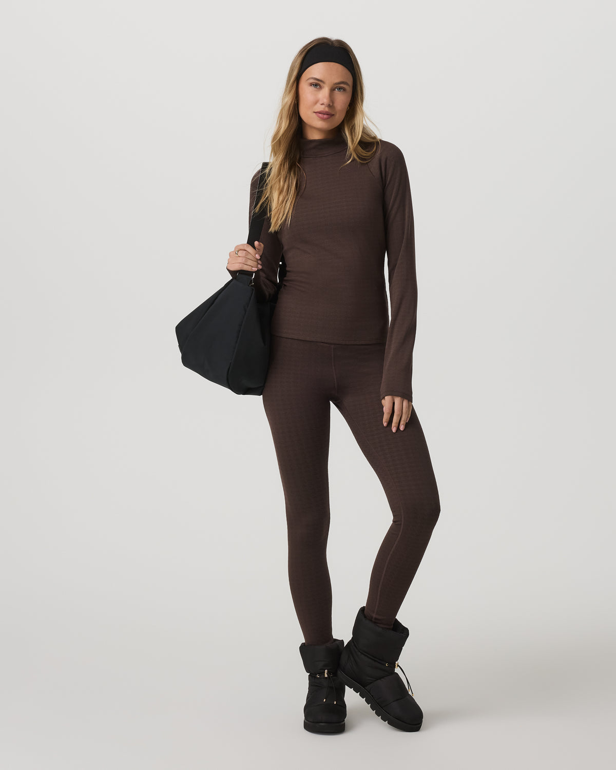 Vuori Women's Textured Chilled Out Legging Java Houndstooth