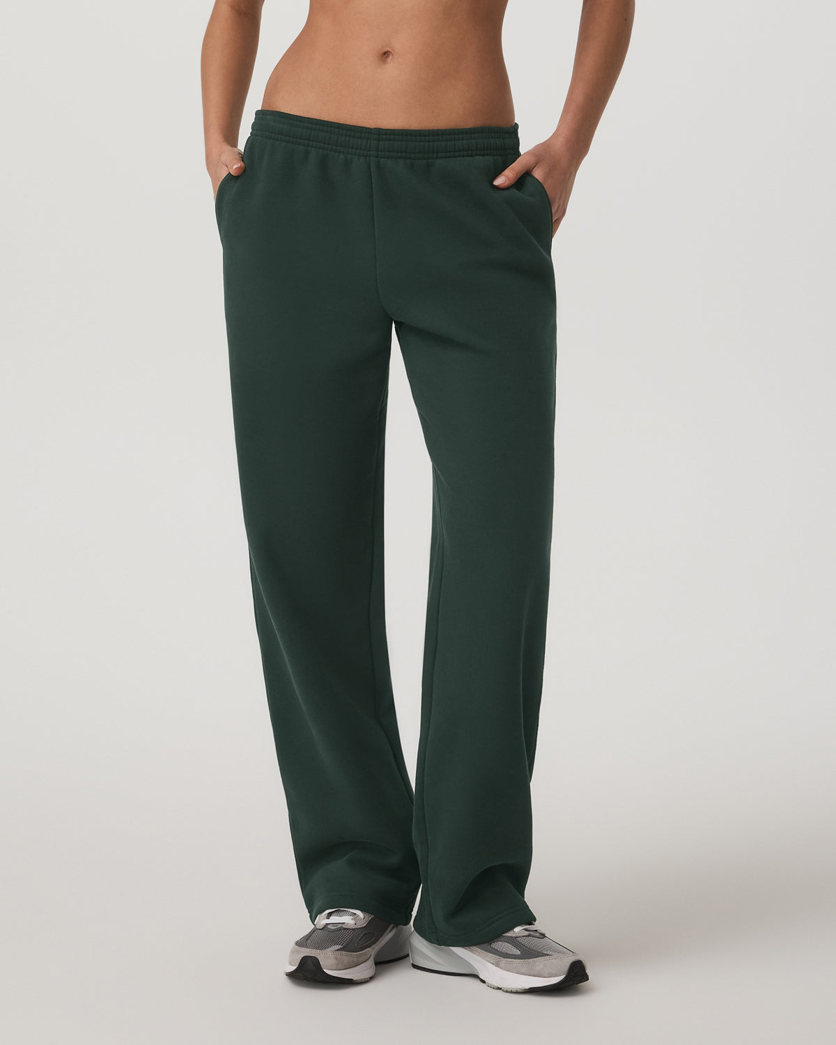Vuori Restore Straight Leg Sweatpant Women's Evergreen Pants