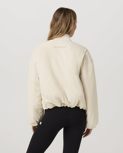 Vuori Lund Insulated Jacket Women's Bone Oversized Jacket