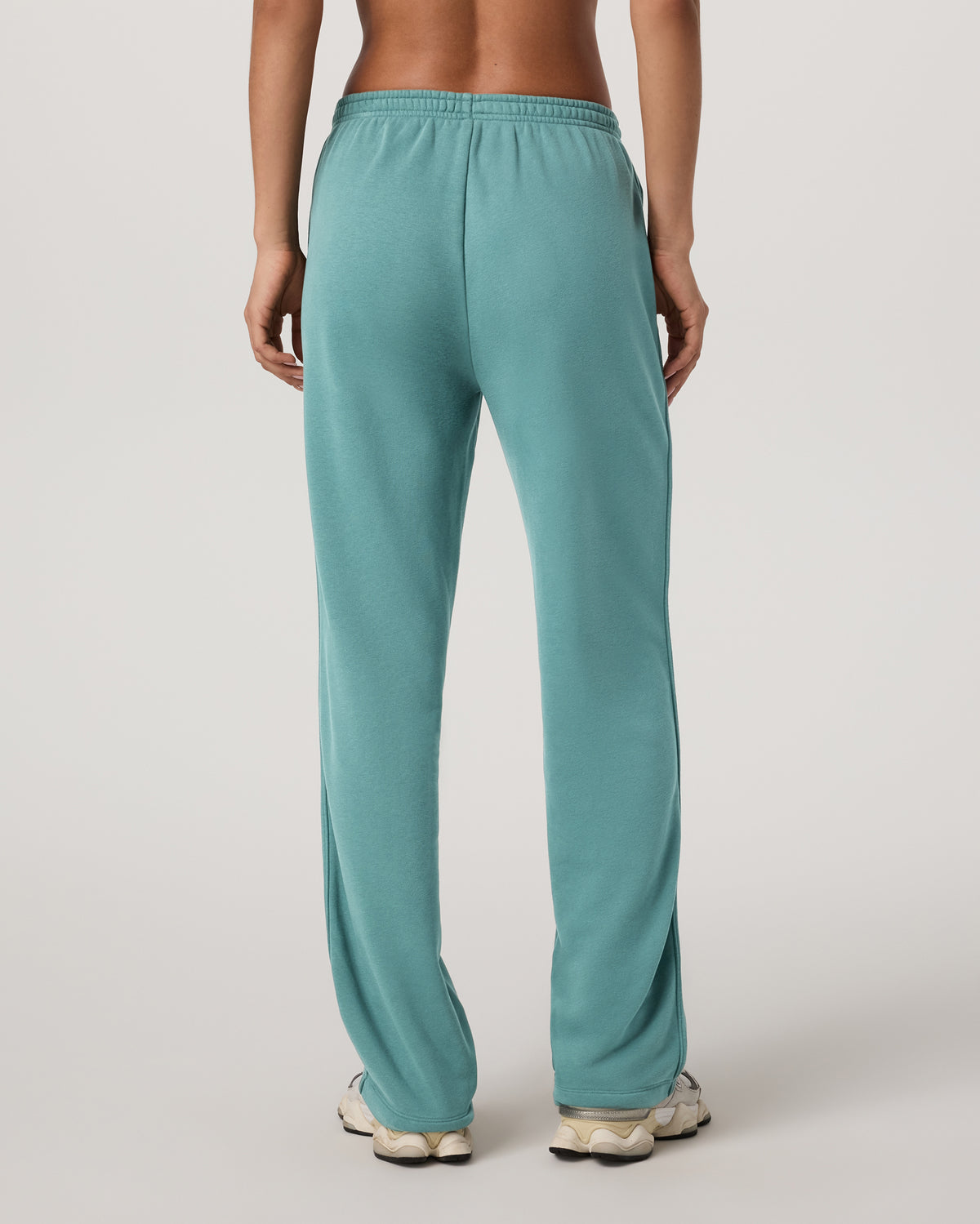 Vuori Sedona Straight Leg Sweatpant Women's Bluegrass Pants