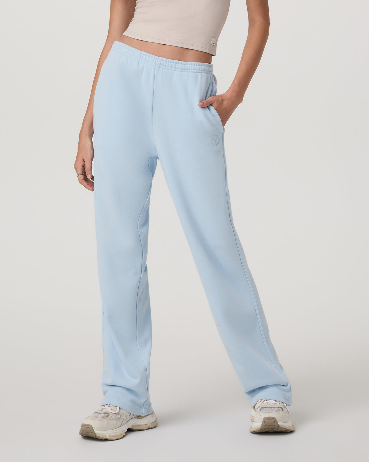 Vuori Sedona Straight Leg Sweatpant - Short Crystal Blue Pants