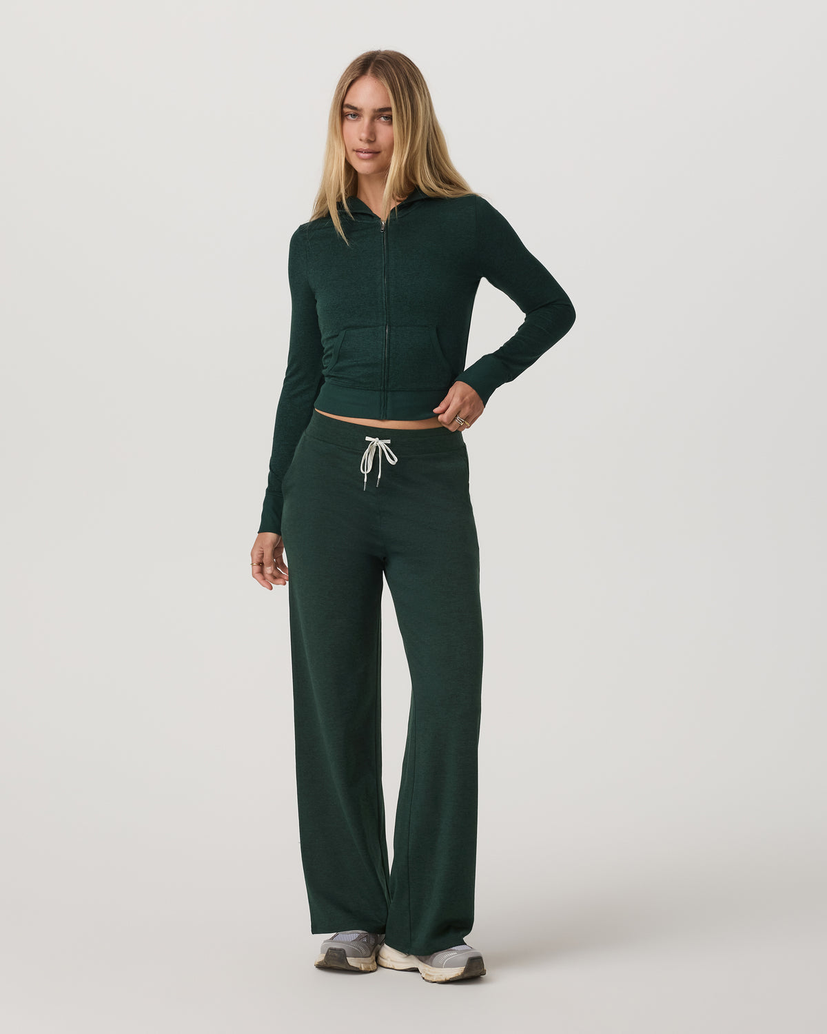 Vuori Halo Wideleg - Short Women's Evergreen Wideleg Pants