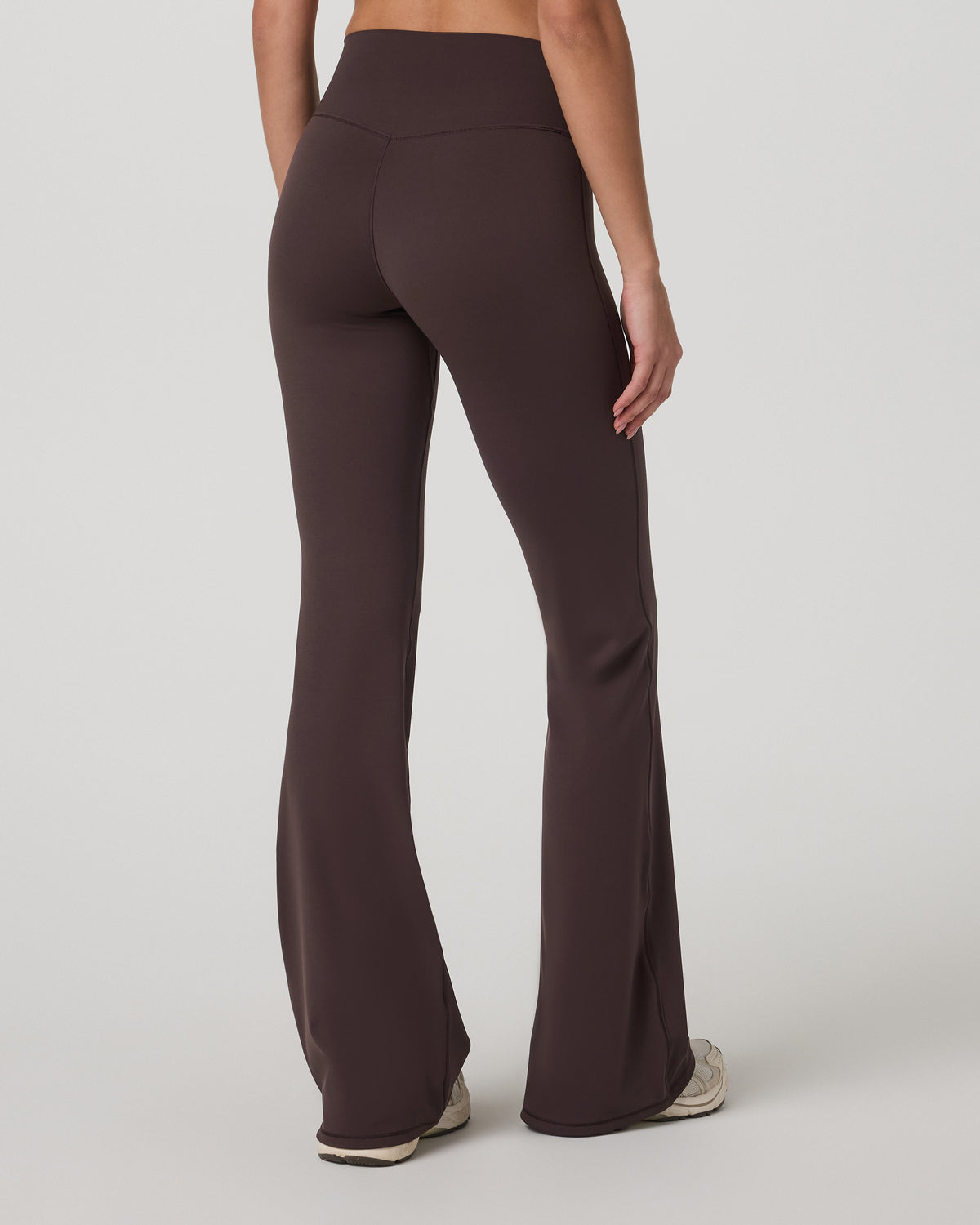 Vuori Vuori AllTheForm™ Flare Women's French Roast Flare Leggings