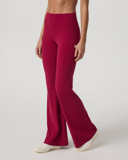 Vuori Vuori AllTheForm™ Flare - Short Strawberry Leggings