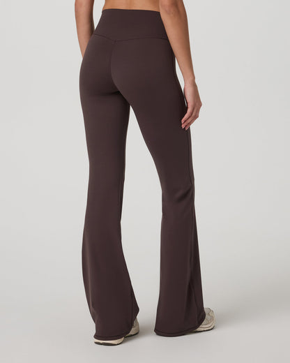 Vuori Vuori AllTheForm™ Flare - Short Women's French Roast Leggings
