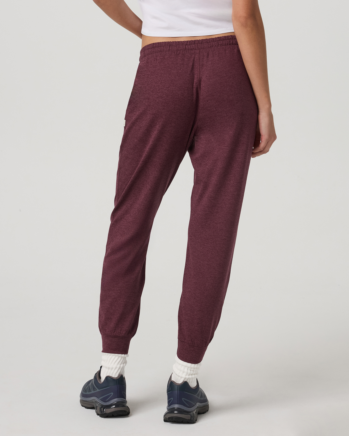 Vuori Performance Jogger - Long Women's Fig Heather Joggers