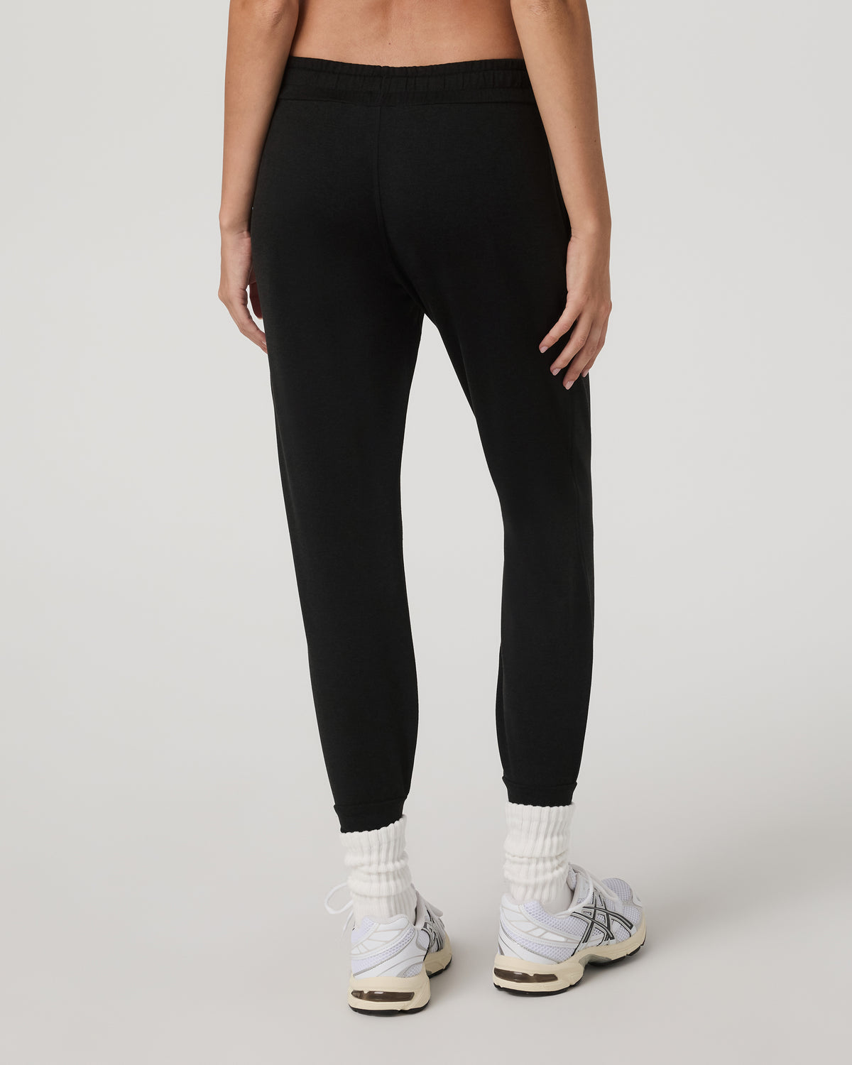Vuori Performance Jogger Black Heather Sweatpants