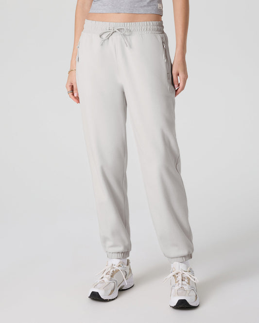 Vuori Women's Aspen Jogger Salt Fleece Joggers