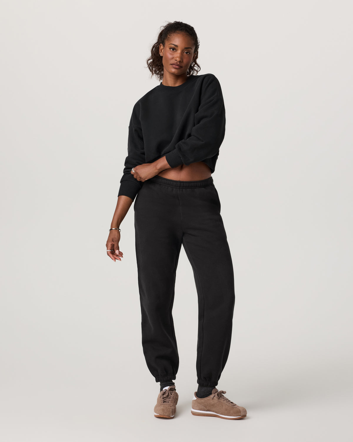 Vuori Women's Restore Classic Sweatpant - Short Washed Black
