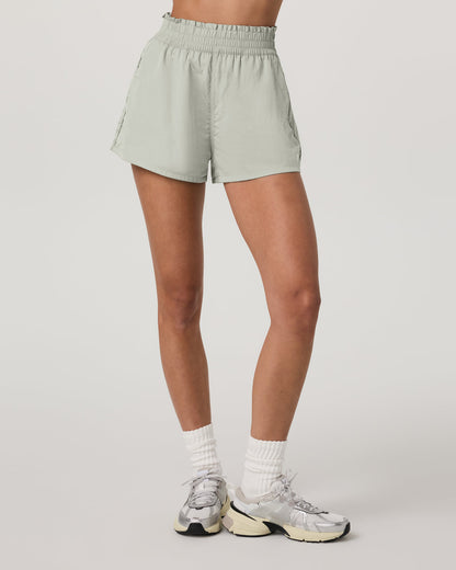 Vuori Dash Elevate Short Women's Talc Fitness Shorts