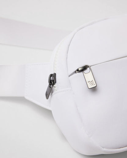 Vuori All Around Hip Pack White Waist Bag