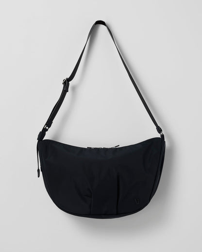 Vuori Vuori Carryall Stylish Black Modern Crescent Bag