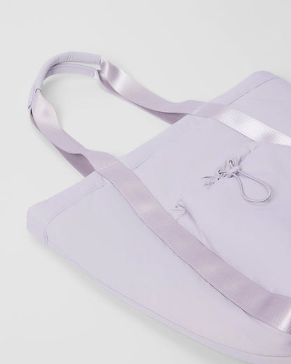 Vuori All Around Tote Large Tote Bag in Lavender Ice
