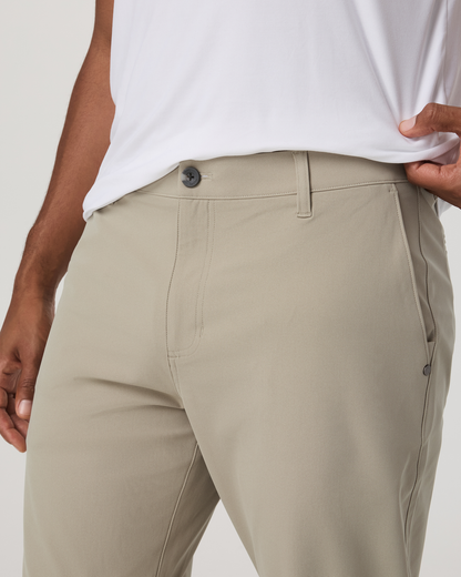 Vuori Meta Trouser Classic Fit 34" Men's Truffle Tailored Pant