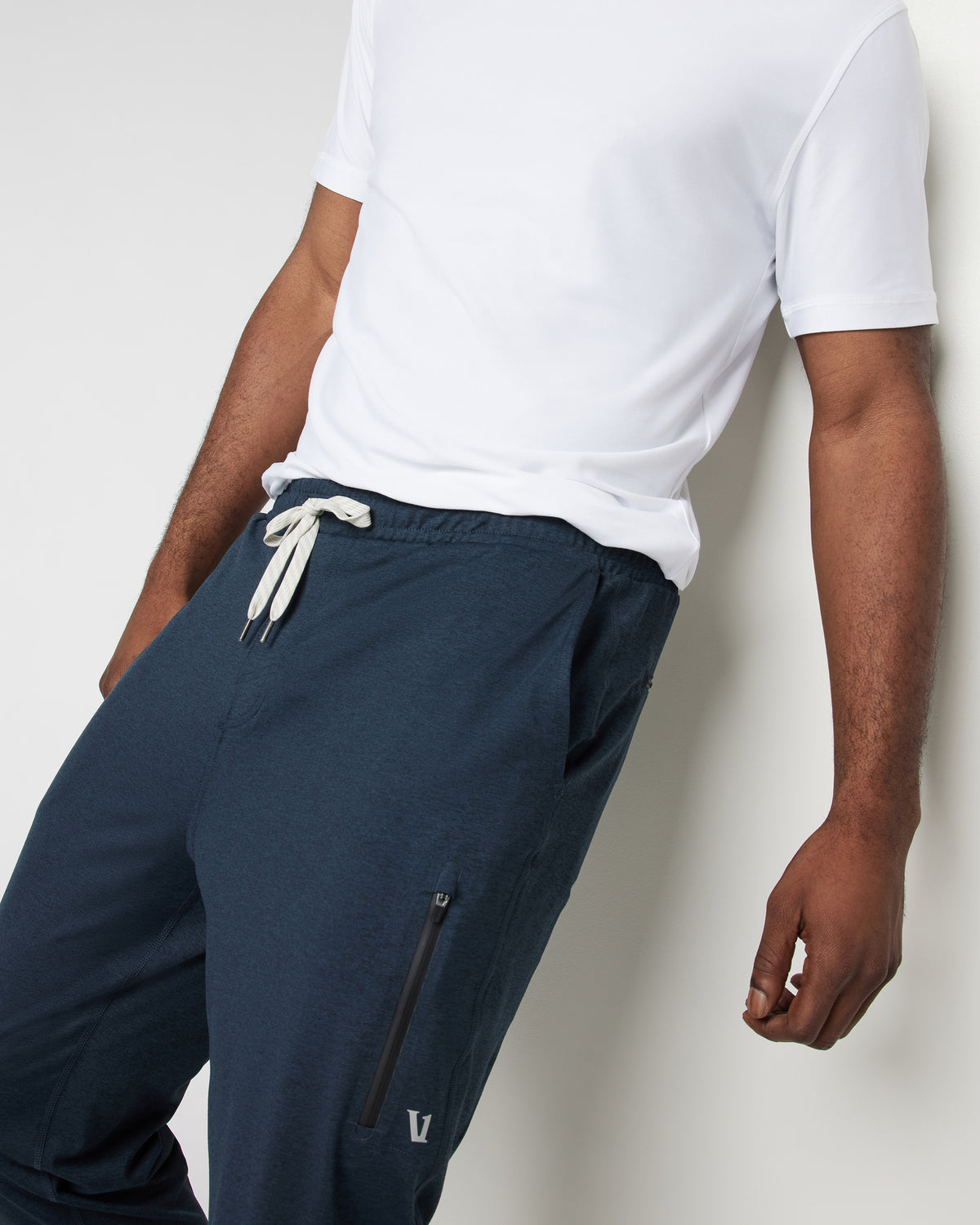 Vuori Sunday Performance Jogger Ink Navy Blue Joggers