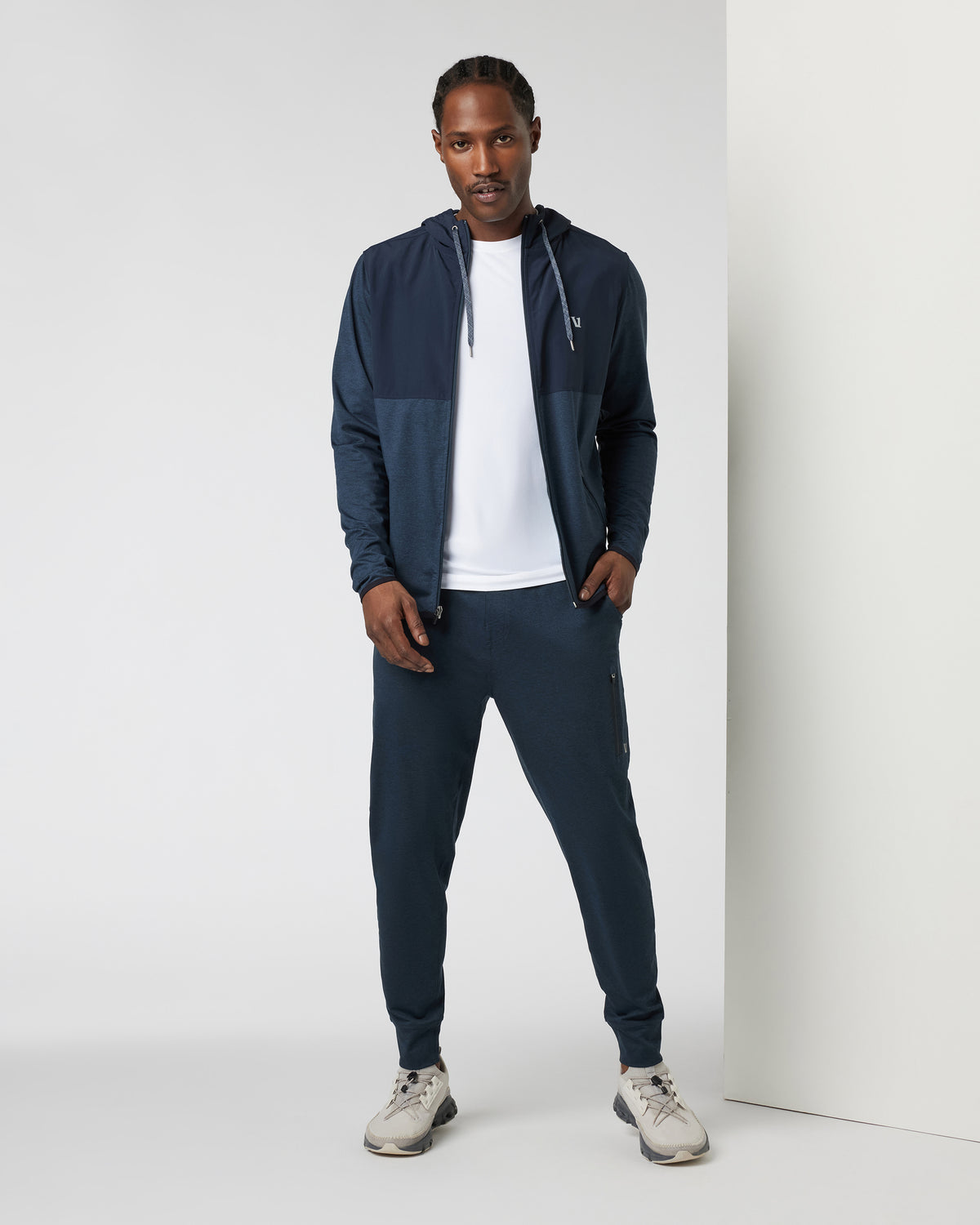 Vuori Sunday Performance Jogger Ink Navy Blue Joggers
