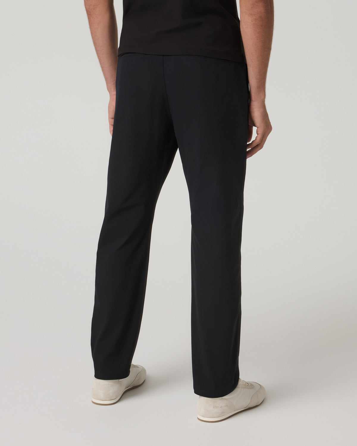 Vuori Meta Trouser Classic Fit 32" Men's Black Tailored Pants