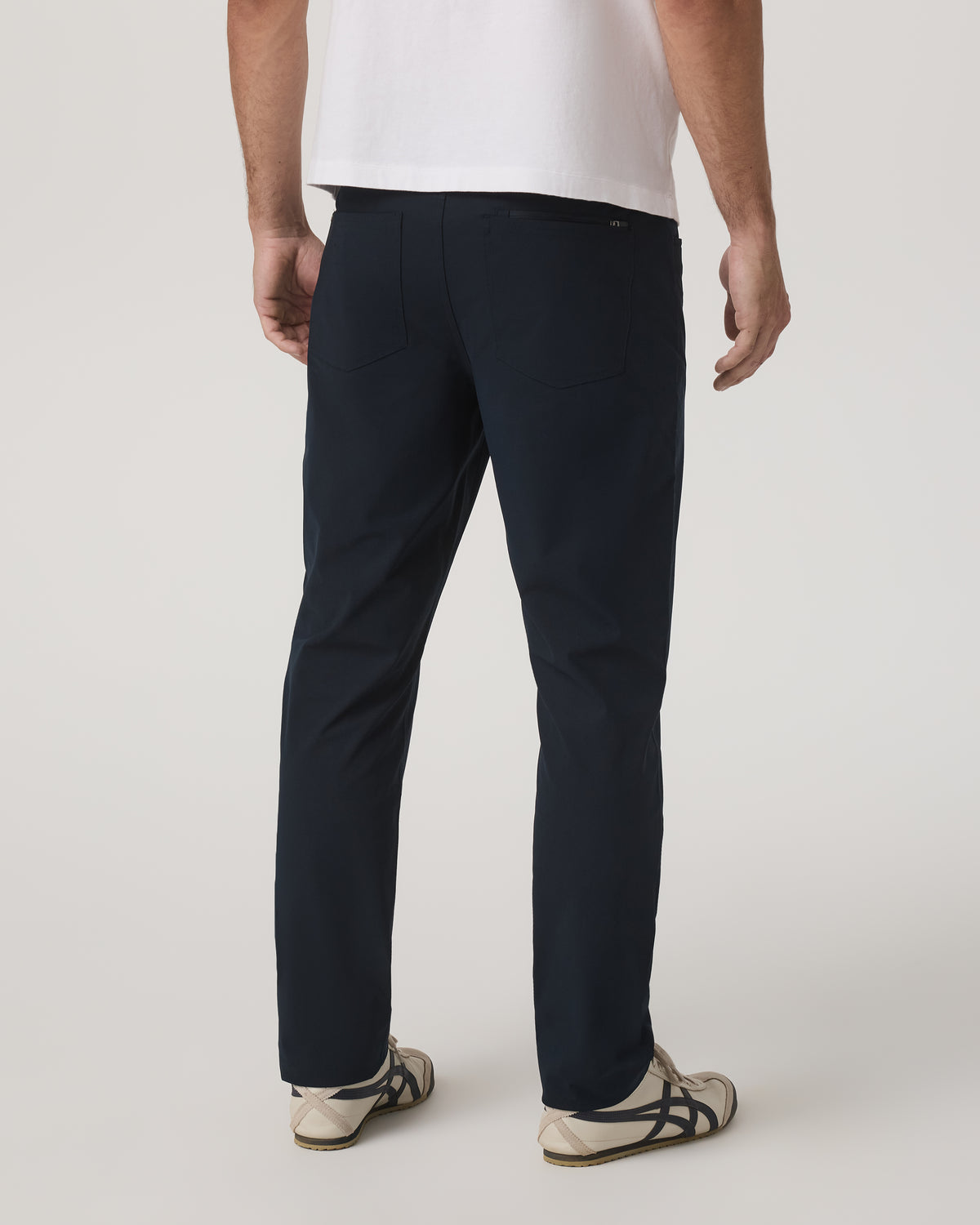 Vuori Meta Pant Classic Fit 32" Ink