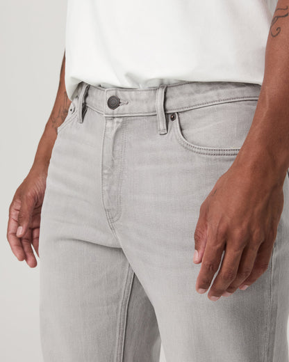 Vuori Vuori Vintage Jean Classic Fit 32" Men's MoonWash Denim