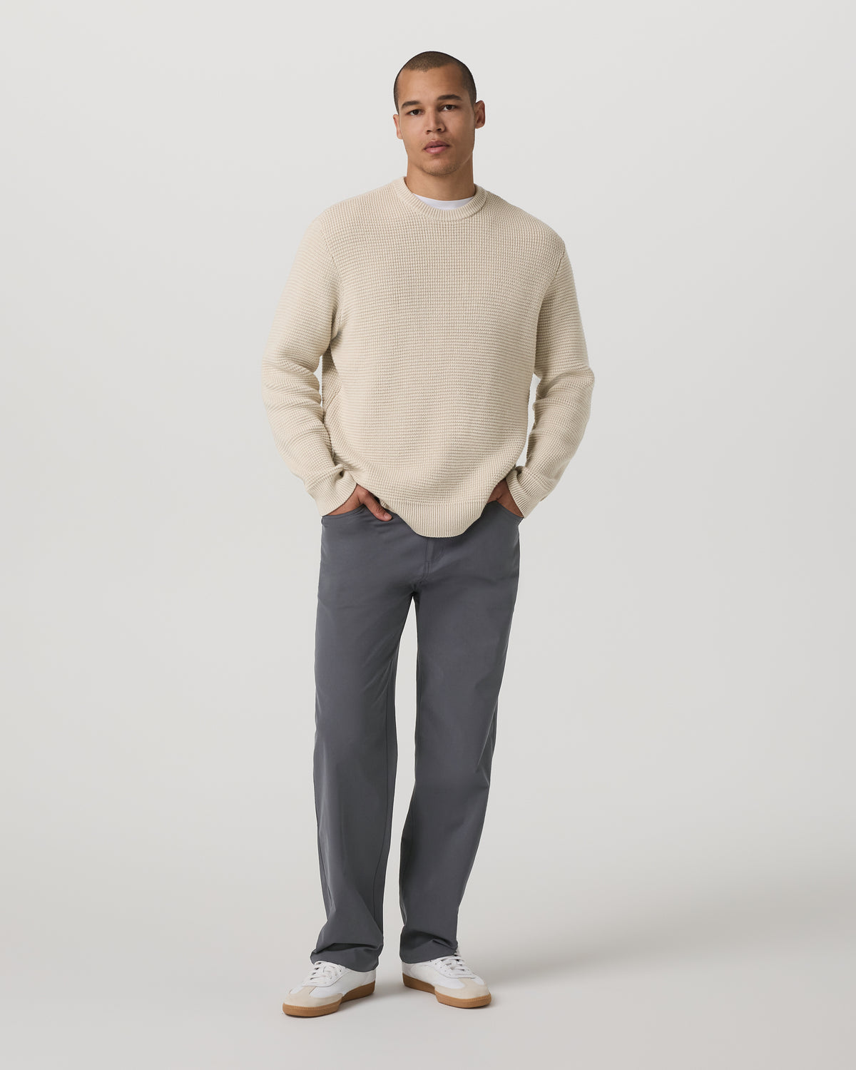 Vuori Meta Pant Relaxed Fit 32" Charcoal