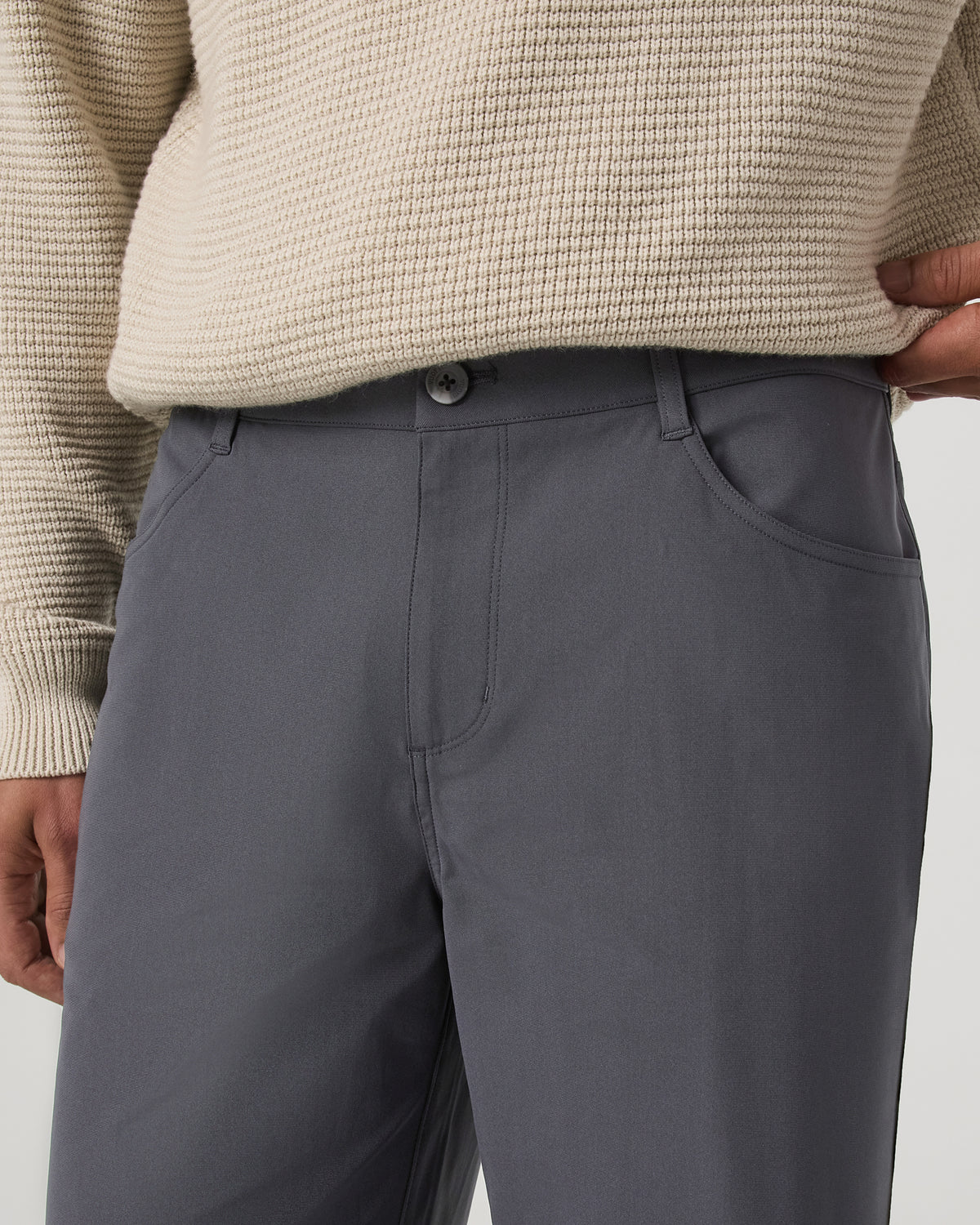 Vuori Meta Pant Relaxed Fit 32" Charcoal