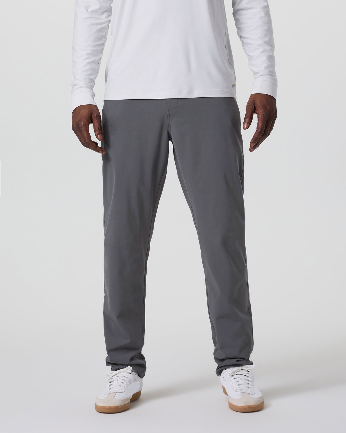Vuori Meta Pant Classic Fit 34" Men's Charcoal 5-Pocket Pants