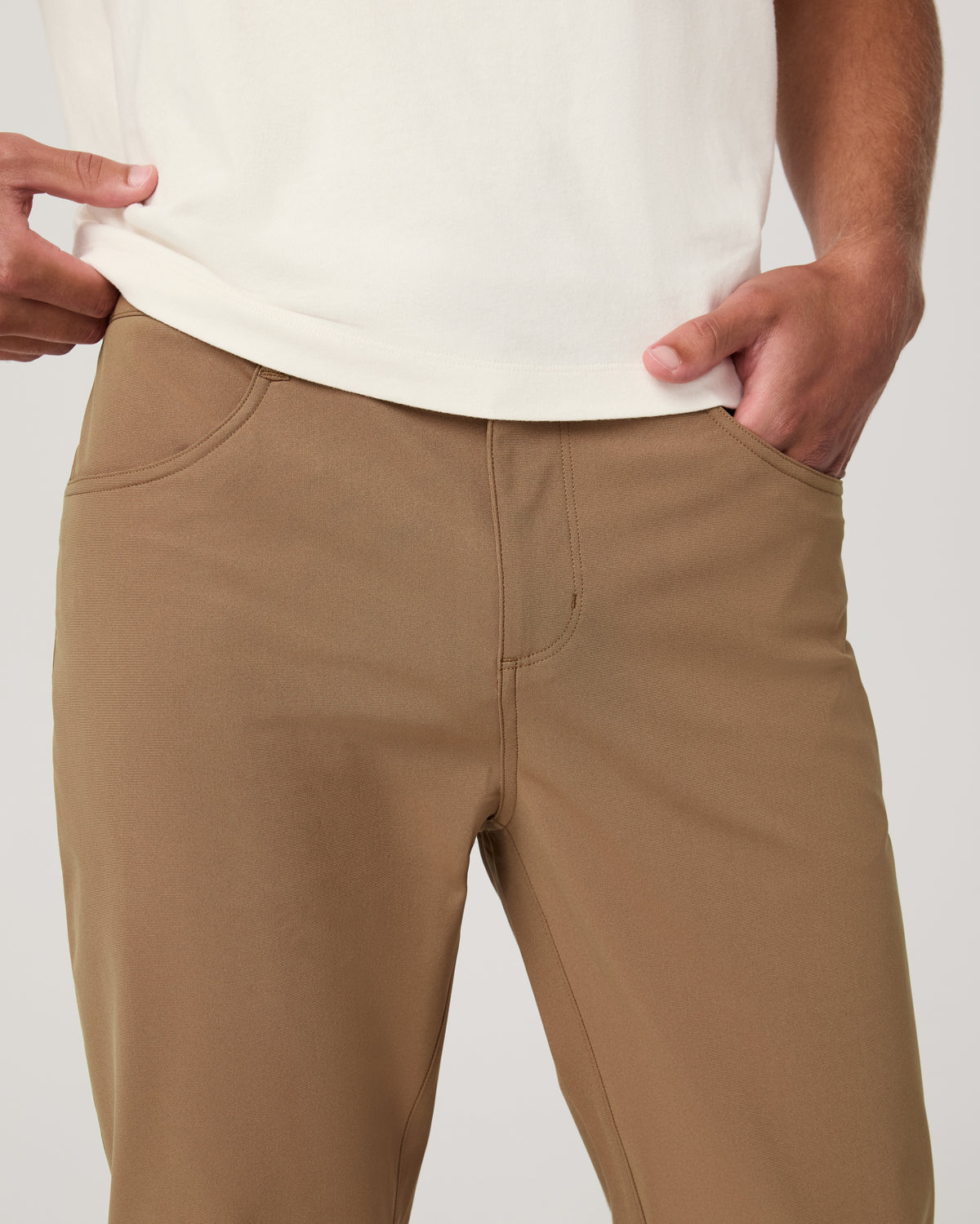 Vuori Meta Pant Athletic Slim Fit 30" Men's Pecan 5-Pocket Pant