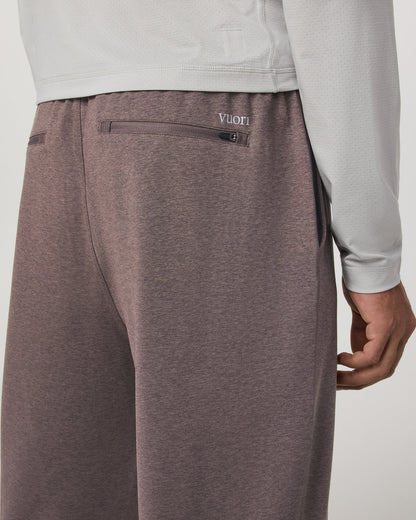 Vuori Sunday Performance Sweatpant 28" Men's Huckleberry Pant