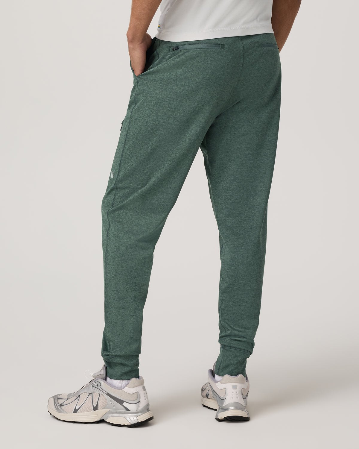 Vuori Men's Sunday Performance Jogger 30" Agate Green Heather