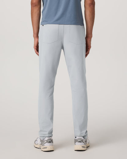 Vuori Meta Pant Classic Fit 30" Men's Sea Fog 5-Pocket Pants