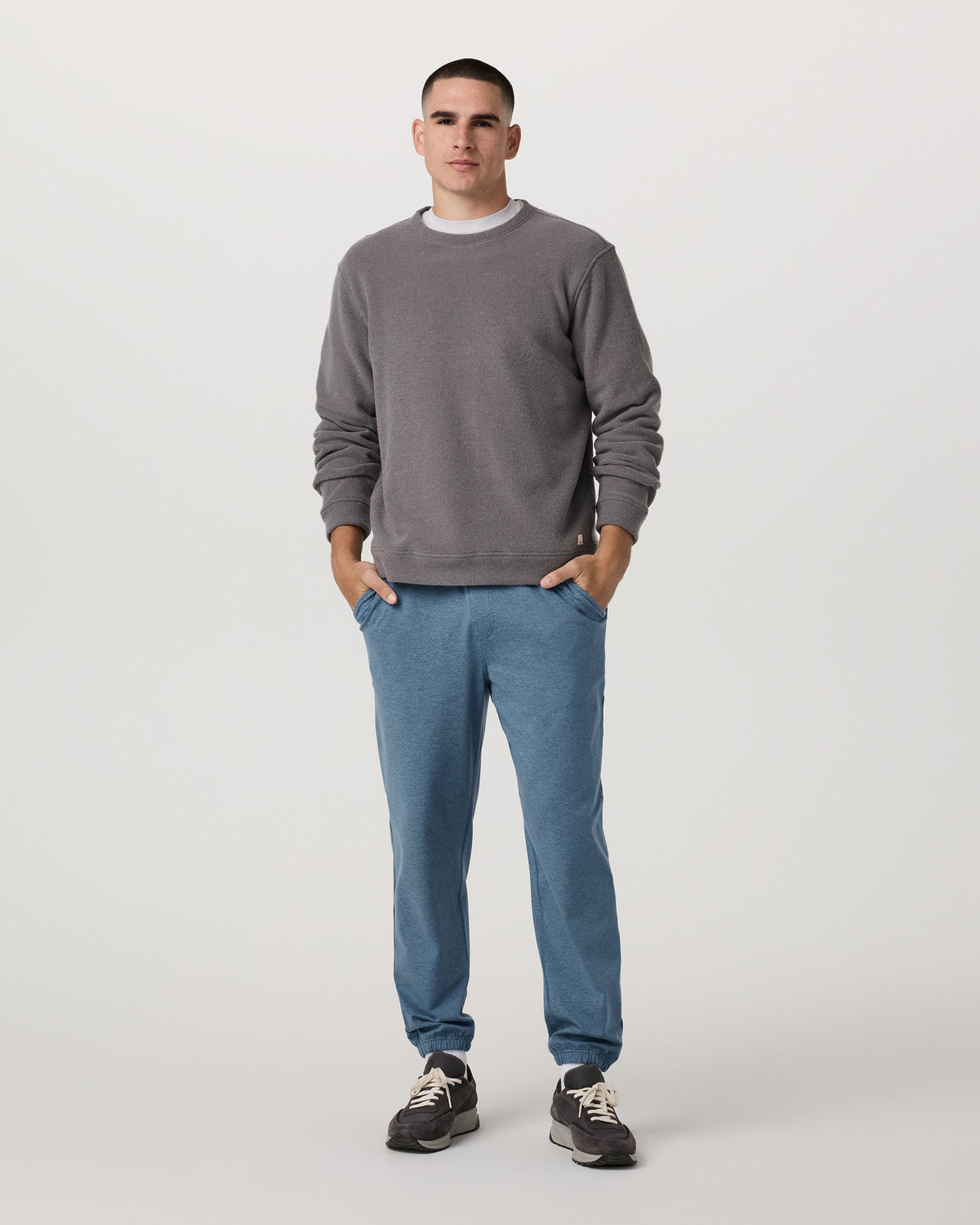Vuori Men's Coronado Sweatpant 30" Pool Blue Heather