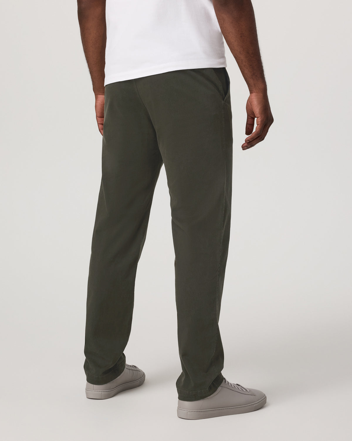 Vuori Fletcher Chino Pant Classic 30" Men's Dark Oregano Chino Pant