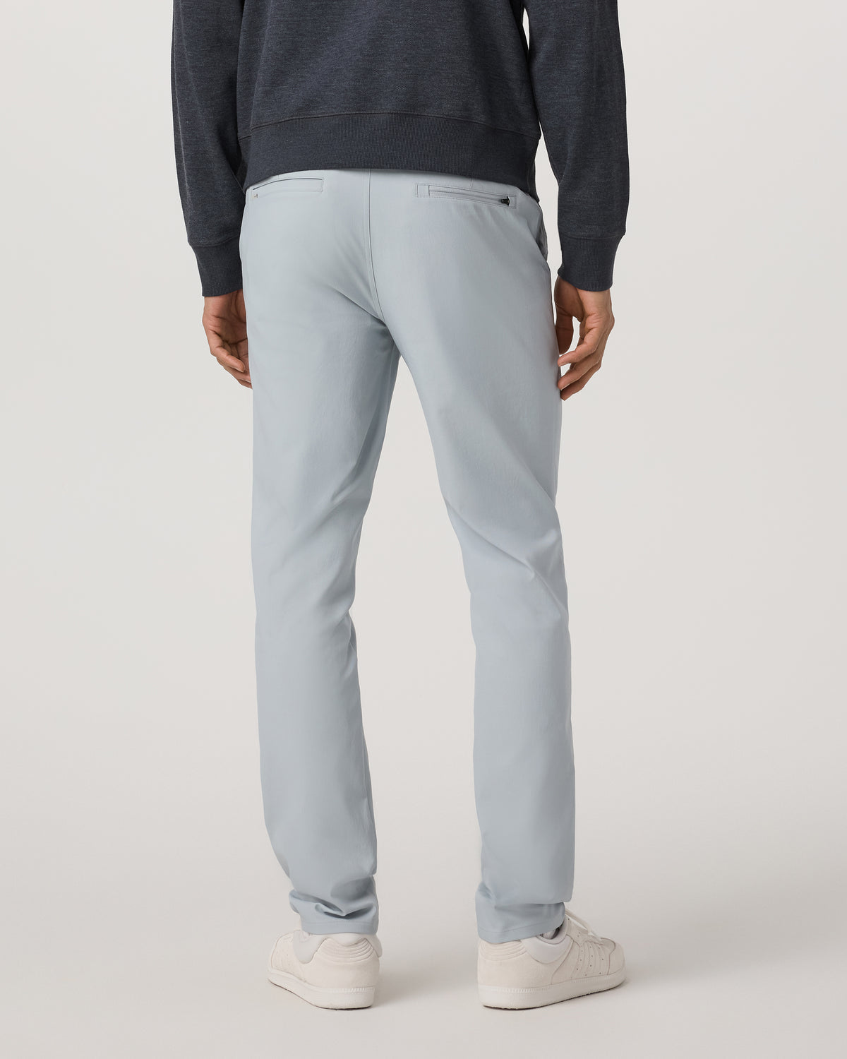 Vuori Men's Cascade Tech Chino Athletic Slim Fit 32" Blue Haze