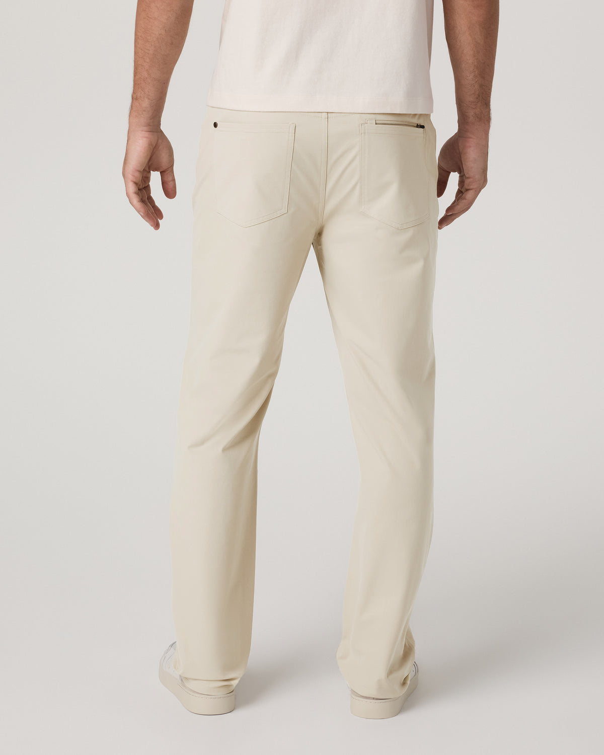 Vuori Meta Pant Relaxed Fit 32" Men's Birch 5-Pocket Pants