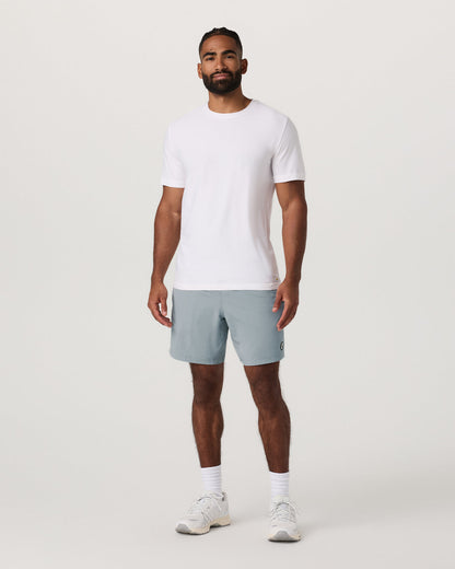 Vuori Kore Short Lined 7" Light Cloud