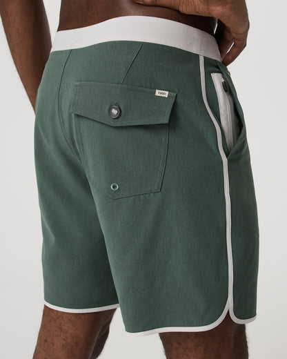 Vuori Men's Cruise Boardshort 7" Agate Green Linen Texture