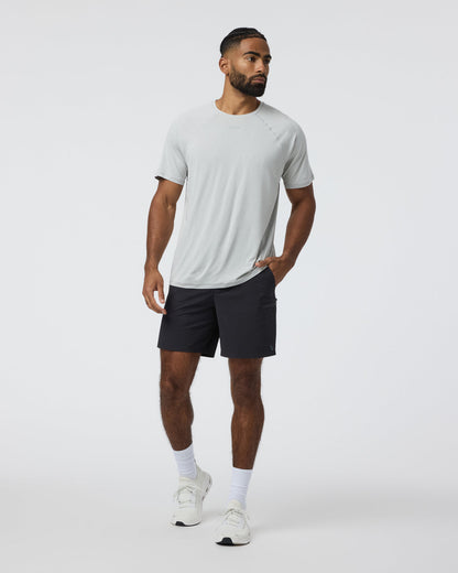 Vuori Grafton Short Unlined Classic Fit 7" Black
