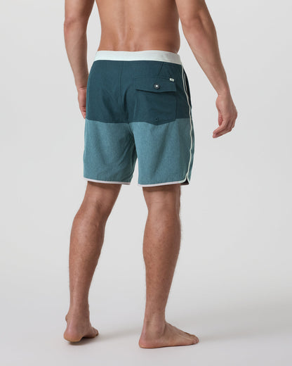 Vuori Cruise Boardshort Deep Sea Colorblock