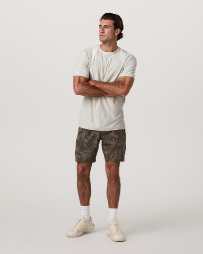 Vuori Banks Session Short Unlined 7" Root Earth Linen Texture
