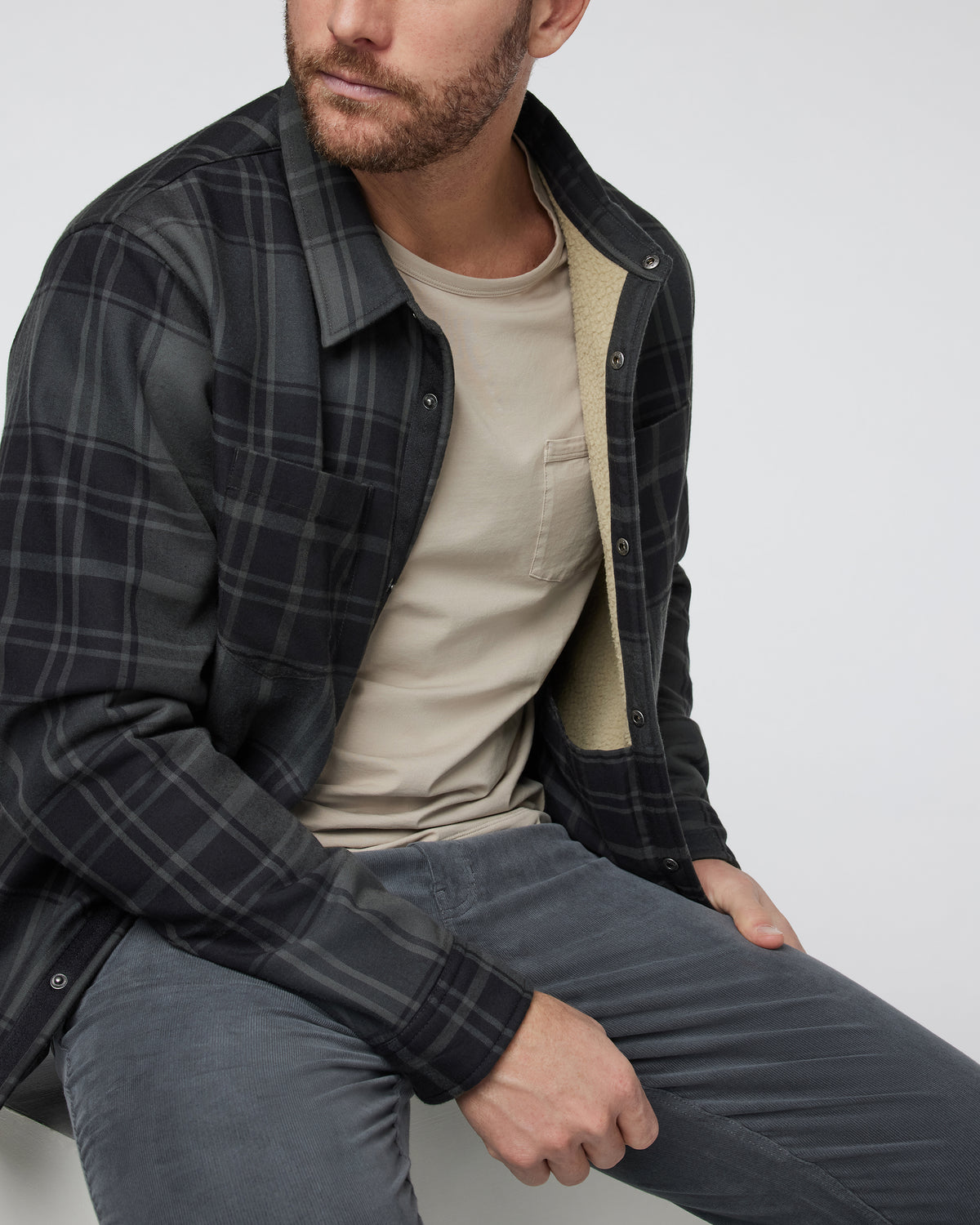 Vuori Coastside Shirt Jacket Men's Black Plaid Shirt