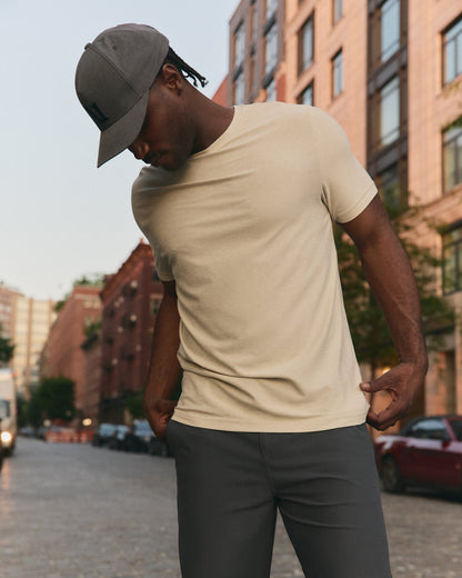 Vuori Strato Tech Tee Men's Mushroom Heather T-Shirt