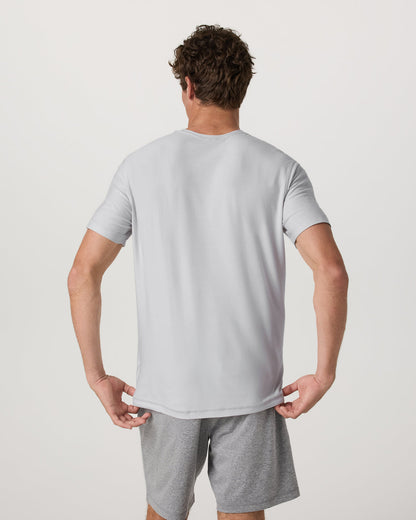 Vuori Strato Tech Tee Men's Frost Grey Workout Shirt