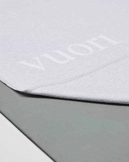 Vuori Yoga Mat Towel Frost Grey Yoga Mat Towel